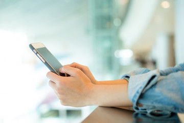 Woman use of cellphone