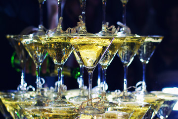 pyramid for champagne yellow color