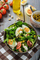 Lamb lettuce salad with eggs
