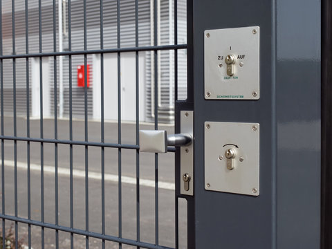 Sicherheit - Schlie&szlig;anlage - Industrie - Technologie -  Schlie