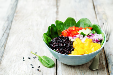 spinach, mango, black rice, pepper salad