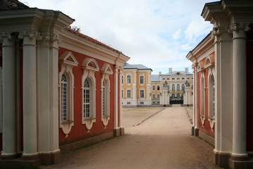 Fototapeta premium Rundale palace entrance. 