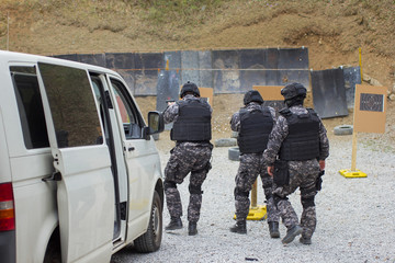 police training at the shooting range