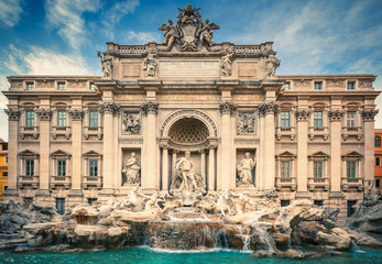 Naklejka na ściany i meble Fountain di Trevi in Rome, Italy