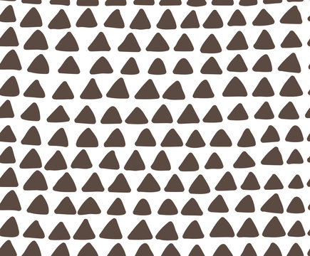 Seamless hand drawn triangle pattern