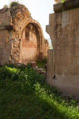 Fototapeta premium Arched ruined wall of Surb Karapet church
