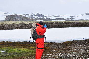 Forscher zur Landschaft der Antarktis, Südpol