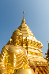 Fototapeta premium Wat Phrathat Doi Suthep temple in Chiang Mai, Thailand.