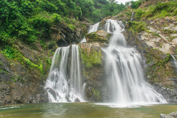 Fototapeta na wymiar Krungshing Waterfall Khao Luang National Park, Nakhon si thammar