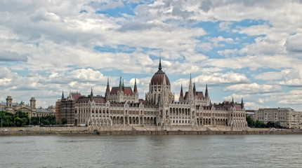 Fototapeta na wymiar Hungarian parliament in Budapest, Hungary