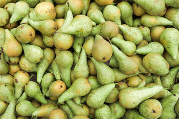 Green pears.  Fresh pears