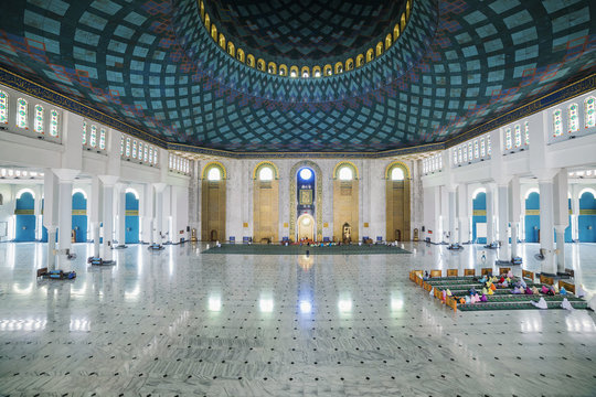 Al-Akbar Mosque (Masjid Raya) in Surabaya, Indonesia