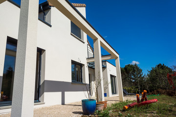 maison neuve 