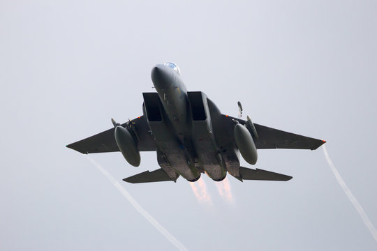 Fighter jet take off with full afterburner