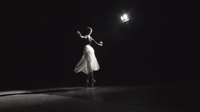 Ballerina Dances On The Tips Of The Toes 4k