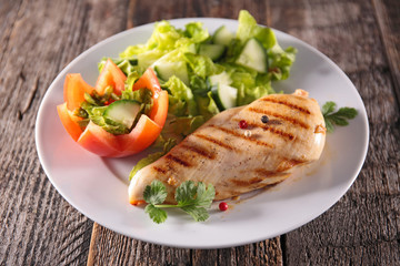grilled chicken bread and salad