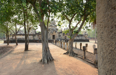 sdok kok thom temple