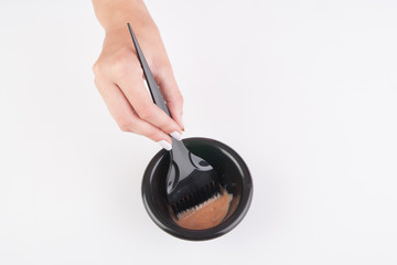 hair dye mixing bowl and brush