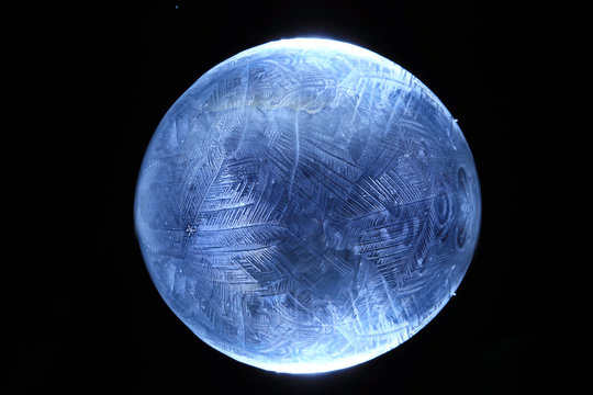 soap bubble frozen