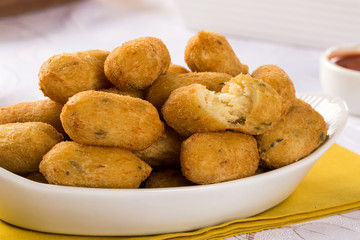 salt cod fritters, bunuelos de bacalao