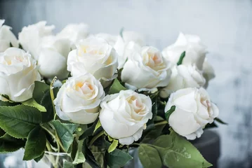 Papier Peint photo autocollant Roses roses blanches