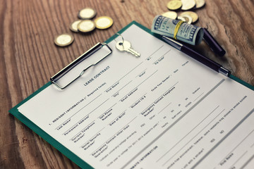 contract lease key money pen