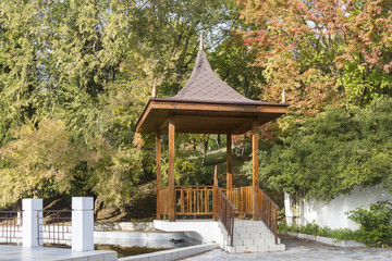 Беседка в китайском садике, парк Дендрарий. Сочи