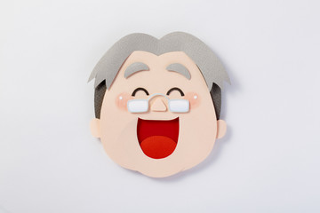 喜ぶおじいちゃん