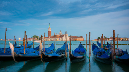 Fototapeta premium Blick nach San Giorgio Maggiore am Abend, Italien