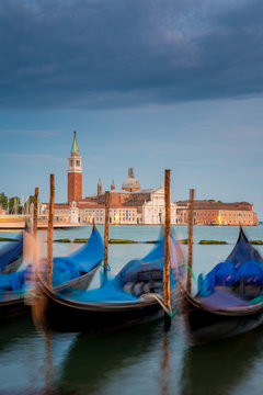 Blick nach San Giorgio Maggiore am Abend, Venedig