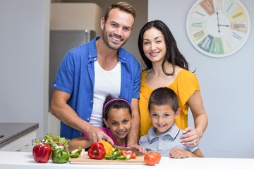 Obraz na płótnie Canvas Happy family in the kitchen