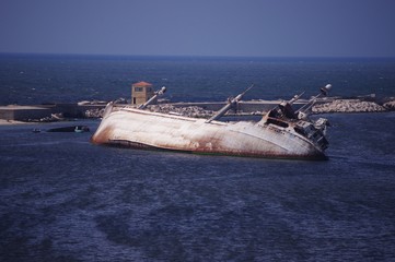 Alexandria - wreck