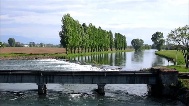 Comazzo, Lodi, fiume Adda