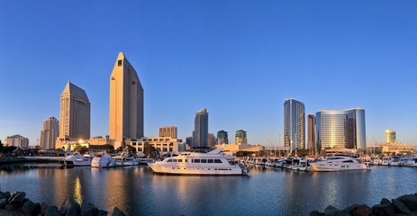 Panoramic city skyline, Embarcadero Marina, San Diego, California, USA - obrazy, fototapety, plakaty