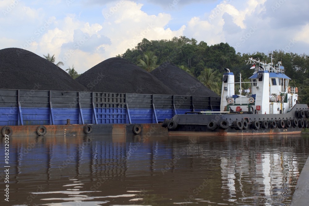 Wall mural tug and barge with full cargo