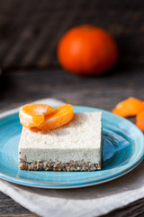 Raw vegan cheese cake with oranges