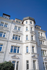 Obraz premium Altbau mit Stuckfassade