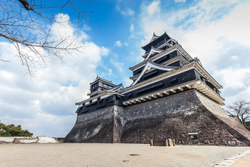 Kumamoto Castle is a hilltop Japanese castle