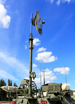 Military vehicle with antennas