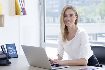 Beautiful young business woman