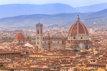 Fototapeta na wymiar Sunset view of Florence and Duomo. Italy