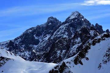 Fototapeta na wymiar Montagne dans le département de la Savoie