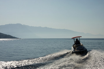 Obraz premium The speed boat