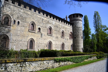 Il Castello di lato