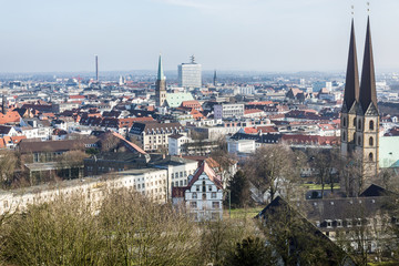 Blick von der Sparrenburg auf Bielefeld, Nordrhein-Westfalen