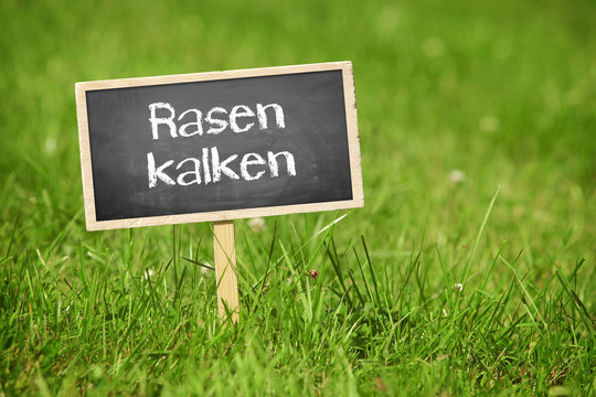 Rasenpflege / Kalken