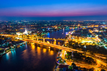 Obraz premium Memorial Bridge from top view.Bangkok Cityscape, Tajlandia