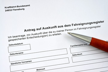 Kraftfahrt Bundesamt, Fahreignungsregister, Punkte, Flensburg, Formular, Auskunft,  Führerschein, Fahrverbot, Idiotentest, Verkehrssünderkartei, Polizei, MPU, Nachschulung, Polizeikontrolle