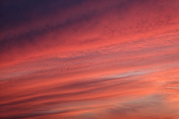 Coucher de soleil en été dans le Ternois, Pas-de-Calais, France