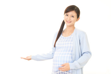 笑顔の妊婦